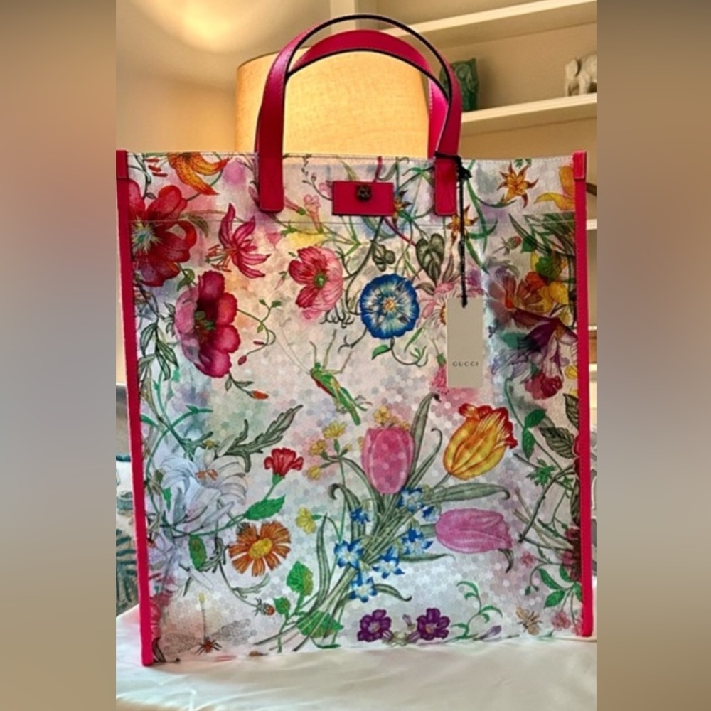 Gorge Gucci Vinyl floral printed Flora tote bag with pink leather trim/handles